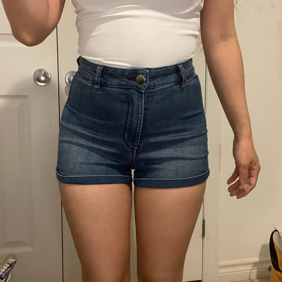 Jean shorts - Picture 3 of 3